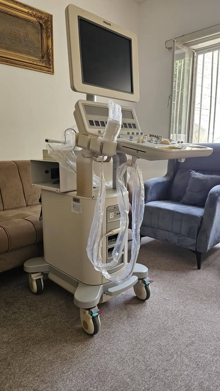 🫀 أطباء القلبية… إذا تريد تشخيص دقيق ونتائج تعتمد عليها 👌
🔴 متوفر الآن | Philips HD15 الأصلي
⚡ جهاز صُمم خصيصًا لفحوصات القلب المتقدمة
الاختيار اللي تعتمد عليه بالعيادة يوم بعد يوم.
✅ ليش تختار Philips HD15؟
🔍 دقة عالية بتصوير القلب 2D
🌈 Color Doppler قوي وواضح
📊 PW / CW Doppler لتقييم التدفق بدقة
🫀 مثالي لتشخيص:
أمراض الصمامات
ضعف العضلة
EF
Wall Motion
🖥️ شاشة كبيرة تعطيك رؤية واضحة حتى بأدق التفاصيل
🛠️ جهاز عملي، ثابت، وما يتعبك بالاستخدام اليومي
🏥 معتمد من كبار أطباء القلبية حول العالم
📈 يرفع مستوى التشخيص ويزيد ثقة المريض بيك
📦 الحالة: ممتازة وجاهز للعمل فورًا
💰 سعر مغري مقارنة بالإمكانيات
🔧 إمكانية الفحص والتجربة قبل الشراء
📞 اتصل الآن ولا تضيع الفرصة
[***********]
