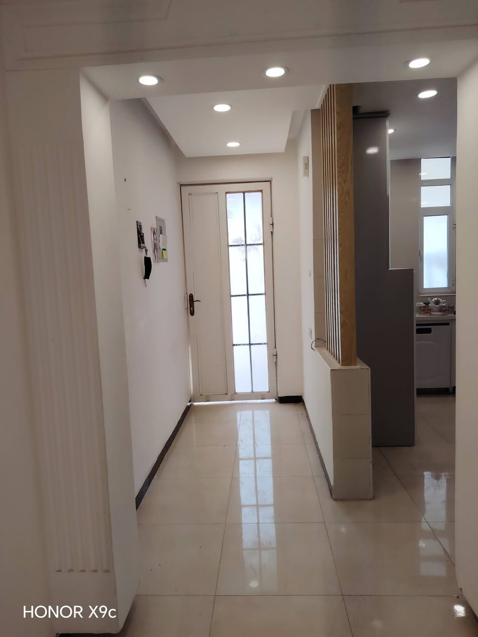 تحيه طيبه لمتابيعنا الكرام 💠
متوفر دار سكن للبيع مجمع اللولوه قرب الفلكه ثاني واحد بصف ركن دار٢٧٩
بناء حديث مساحته ٢٠٠م
طابقين......
الطابق الاول......
طارمه
غرف نوم١
استقبال
صالة
مطبخ حار وبارد ٢
صحيات داخلية وخارجية ٢
تهويه
مخزن
الطابق الثاني......
غرف نوم ٢
صالة
صحيات 
سطح ٢
للاستفسار مراجعه مكتب ابو سلام للعقارات سماوه حي الصدر قرب فلكه ساعه مقابيل مطعم دجله...... مطلوب ١٠٨مليون و٧٥ مليون بيد راعيه 
واتساب ***********
اتصال ***********
