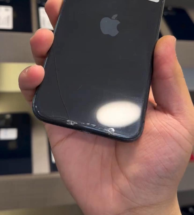 #مستخدم 🤍
iPhone 11📱عادي 
لون الاسـود 🖤
دبل خط ❤️‍🔥 
الجهاز  بلادي عله وضع الشركه 
فقط فطر بسيط بل ضهـر

ذاكره 64 📱

بطاريه  80🔋

نضافه 100%

السعر 🔥 175

👈يرهم 🔄 مراوس 🔄ويه أي جهاز 🔄 عندك 👉

توصيل  ماعندي 

    📌العنــــــــــ🫵ـــــــــوان📌

  🔥 گـراج جعيفر 🔥

 ‏_الانبار_ الرمادي


**إذا كنت صاحب هذا الإعلان وتريد حذفه لأي سبب، رجاءا أرسل رسالة إلى الدعم الفني**