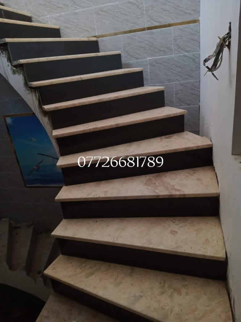 سلام عليكم
2خلفه تطبيگ سيراميك ارضيات مرمر بورسلين شغل درج 
لكافه العمل والترميم شغل درجه اولى
***********
