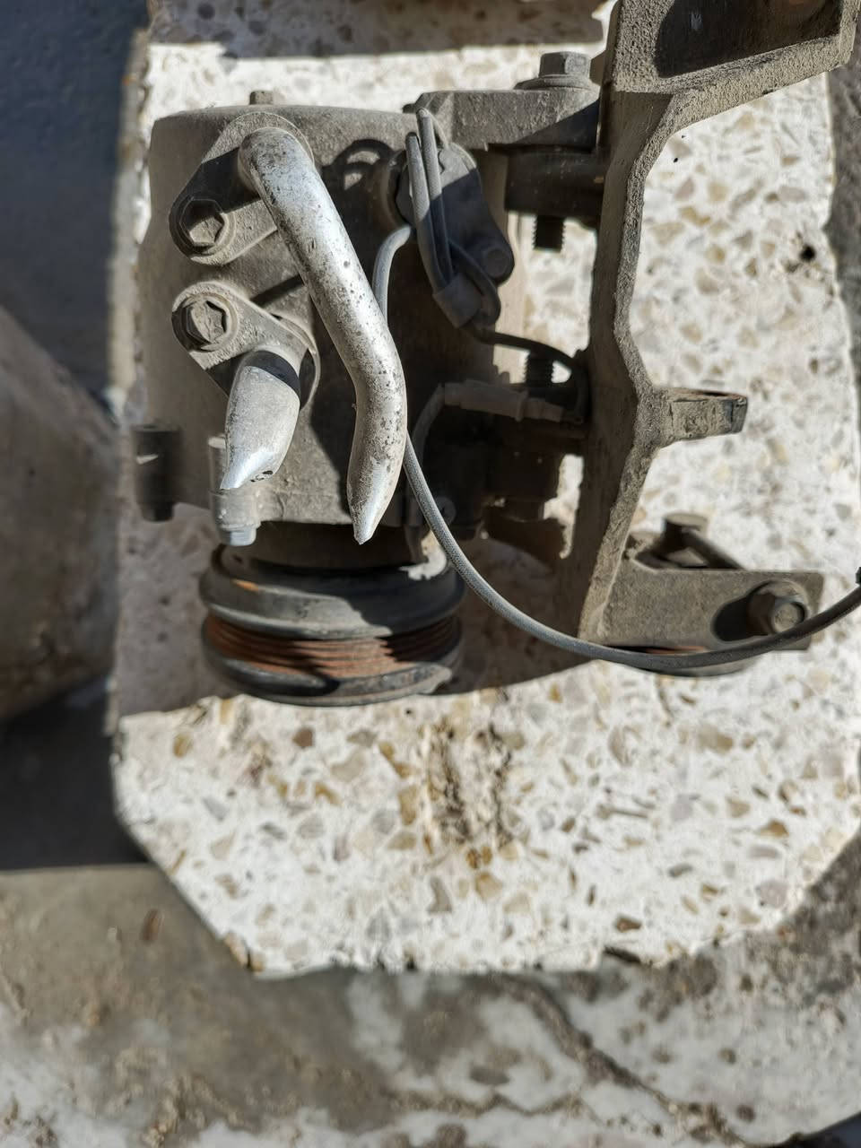 السلام عليكم عندي كمبريسر وعندي ماب سنسر شغاغلات مكاني بغداد الشعب
***********
