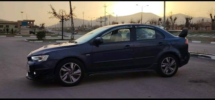 لانسەری قرش،،،2009،،،مەکینەگەورە،20،دەبڵ گێڕ،،،گێڕ لەسوکان،،سوکان ڤۆلێۆم،،دەعامی gtr و بۆنیت ئیڤۆ،،،باڵی بەرز،،،،سێ پارچە،،بێ ناوگرتن،،سەیارەکە ماڵی دۆستە،،سەنەوی 2031 تازەیە،،،،،،نرخی 78،،،،شوێن ڕانیـــە،،ت،،*********** رانية, السليمانية
