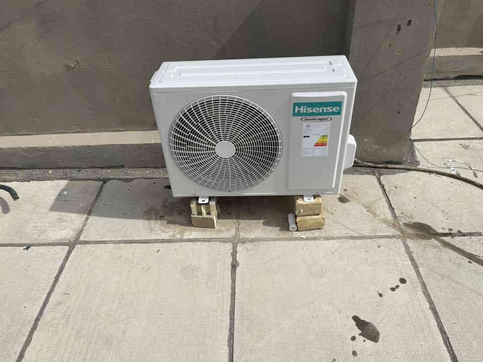 ورشه عالم التبريد  للتكيف 
المتنقلة يعني شغلك يخلص بيتك 
⁦🛠️⁩🔧نصب سبالت ❄️ 
غسل وادامه 
شحن غاز ⁩⁦ 
تأسيس بواري دفن 
الهاتف📱📞*********** واتساب 
🔧نصب و صيانة جميع أنواع السبالت و بكل دقه بالعمل⁦🌬️⁩ 
                     (((💵اسعارنا تنافسيه 💵💰))) 
      👷👷كوادرنا متنقله🚛 نصلك أين ماتكون🏡🤝 
                  
(دقة_ضمان _اخلاص)في العمل
                    
📲⁦☎️⁩للتواصل والاتصال ⁦☎️⁩***********
