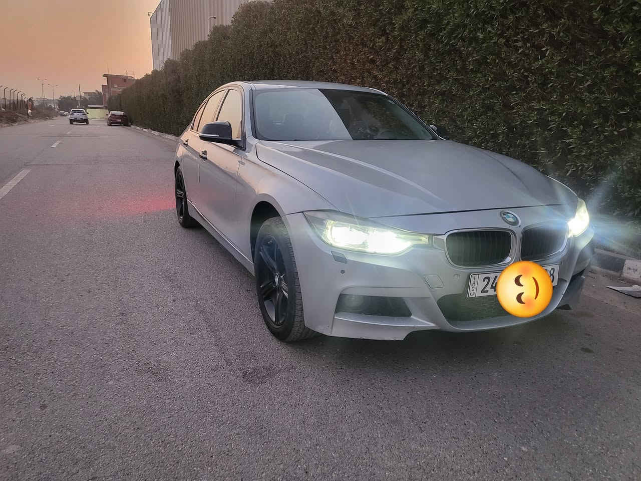 2018
320i
139$
سونار مرفق

محرك 2000
كشنات جلد
بصمه
ماشيه93000 ميل
***********
بغداد الكرخ
