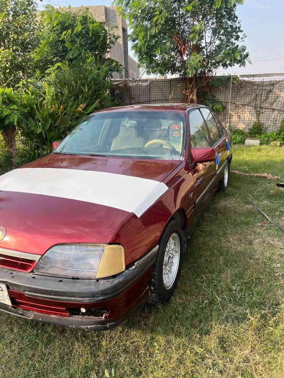 سياره اوبل اوميكا للبيع مصبوغه عام للجماليه كير ومحرك خير من الله شرط تراي للبصره السعر 33 وبيه مجال قليل  ***********
