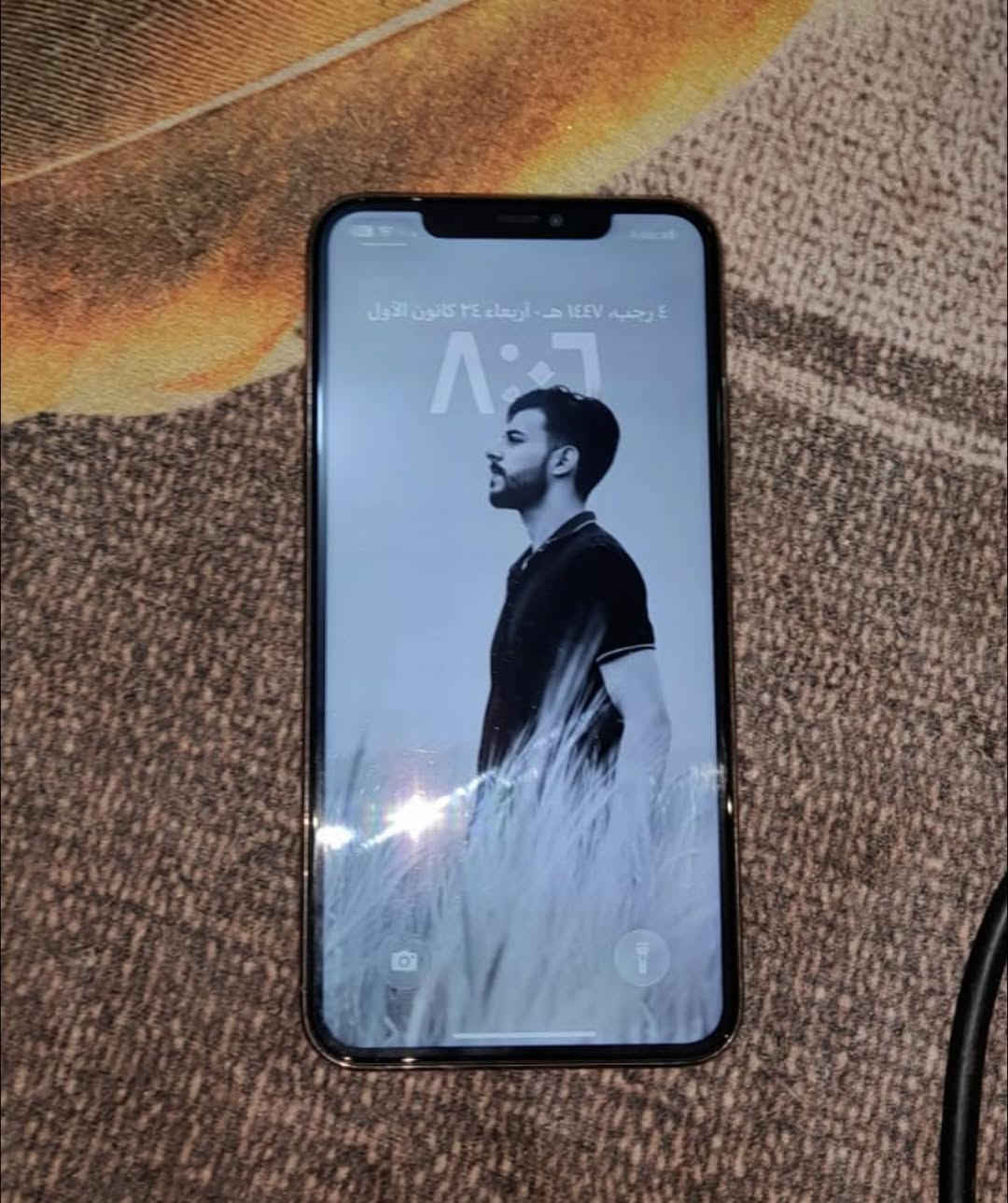 السلام عليكم ورحمة الله وبركاته
ايفون ١١ برو ماكس ذهبي 

بطارية ٩٢ معلاية 

شاشة مبدلة ٣ خيارات اصلية بيها تطبيع بسيط مثل ما بالصورة 

الجهاز نظيف 

سعر ٢٧٥ وبي مجال 

العنوان بغداد مدينة الصدر الجوادر قطاع ٣٧

للتواصل ***********
