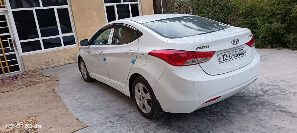 النترا 2011 خليجي رقم شمالي دولي بأسمي مكفوله ماعدا صبغ قليل  تبريد ثلج وحداديه وتخم تاير شركه محرك مكفول من تنقيص وتبخير كير شركه
فول مواصفات عدى البصمه 
فتحه سقف كشنات كريمي داخل كريمي لايتات زنون 
ويل كب شاشه كبيره كير اوتماتيك كامره خلفيه دواره 
السعر 105 $ وبيها مجال 
للأستفسار ***********
