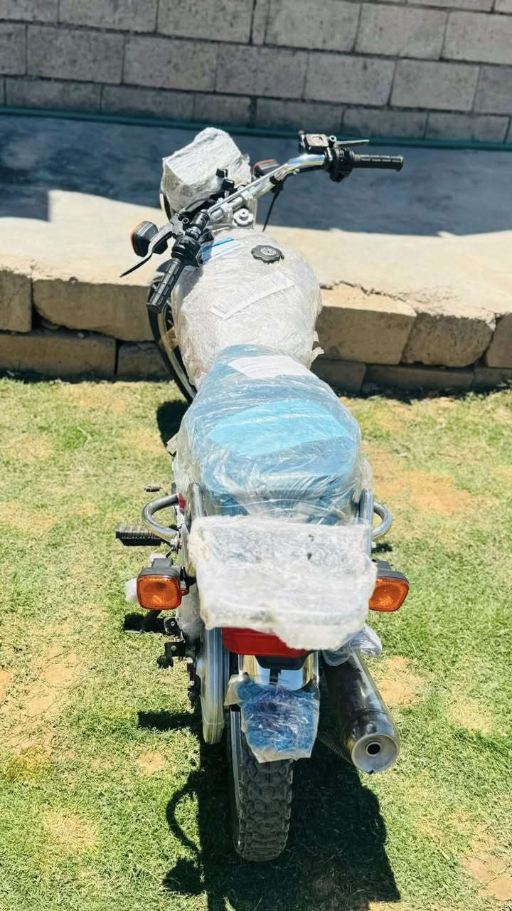 سفانه موديل 20 نشاط فول نضيفه حيل محرك فقط ولافات مابيه عيب ابد السعر 400وبيه مجال مكاني تكريت البوعحيل رقم الهاتف ***********
