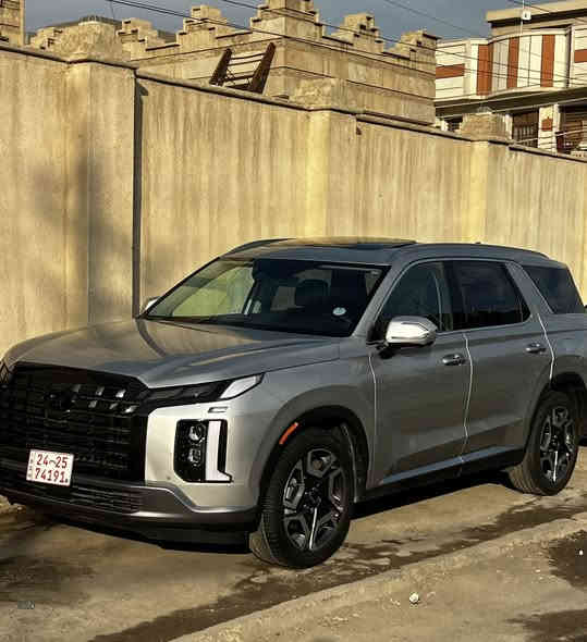 السلام عليكم 
هونداي بلسايد لمتد
مديل ٢٠٢٣ 
السياره جديده بيه باب الصندوك مبدل فقط 
والدعاميه الاماميه مفصخه بدون ايرباك
السعر ٢٧٥$وبيه مجال بدون رقم 
مكان السياره الدوره 
رقم الموبايل ***********
