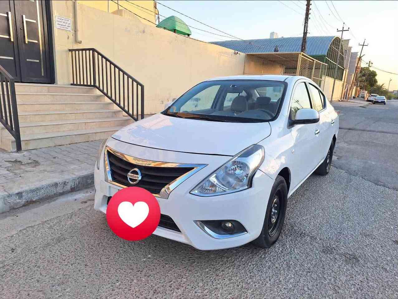 نيسان سني هندي بليتة زركة موديل 2021  
رقم اربيل بأسم شركة عبد الكريم شيخاني شركة معروفة
ماشية 100 
بيهة جاملغات ثنين مفتوحات والبنيد بس فتح وبيهة تطبيع 
 وكارت بل جاملغ وكارت بل بنيد وكارت بل جاملغ الثاني وبيها مكانين بارد 
 
كير مكينة تبريد حدادية مكفول 
السعر 92 وبيها مجال 
المكان نجف 
***********
بيع فقط بدون مراوس
