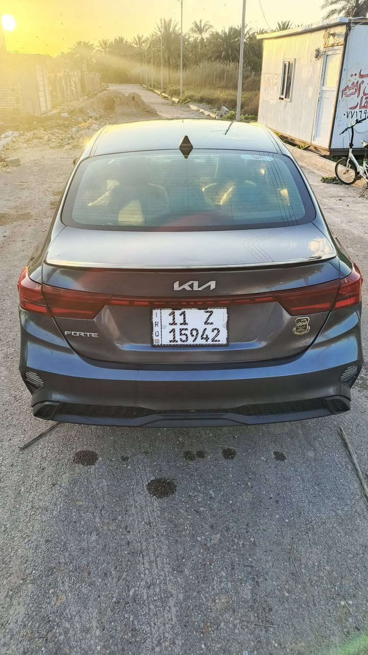 السلام عليكم فورتي 24 امريكيه السيارة جاهزة جديدة ماشيه 34 الف صور الحادث بالمنشور السيارة بأسمي رقم بغداد داخله كتاب شهداء بعدلهة سنه و نص تتحول السعر 158 بيهة مجال قليل ***********
