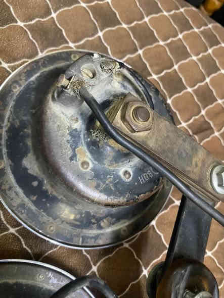 السلا عليكم هورنات لبيع جنح دكه أصيله عنواني بياع شهداء الرقم  ***********
