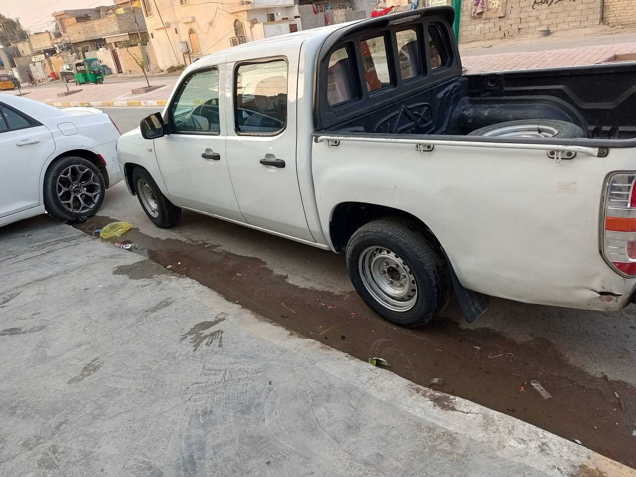 بيكم ماصده2008 مكفوله كير ومحرك صدر أمامي خلفية البريد جاهز من كلشي السعر 80$ وبيهه مجال العنوان بغداد الشعب ***********
