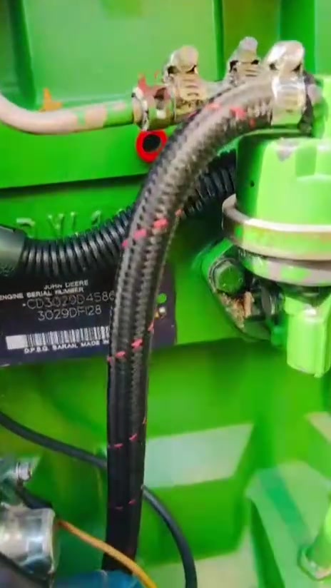 ✅ ️جوندير كاتم (JOHN DEERE) ✅ 33KVA ✅️MADE IN FRANCE
☎️کورك فايبر واتس اب ***********☎️
☎️اسیاسیل:Asiacell:***********
متوفر الجمیع المولدات 
(ڤالڤو🇸🇪 بیرکنز🇬🇧 کمینز🇺🇲 دوسان🇰🇷 افیکو🇮🇹 دویس🇩🇪 مرسیدز🇩🇪 کاتلبیلر🇺🇲)
