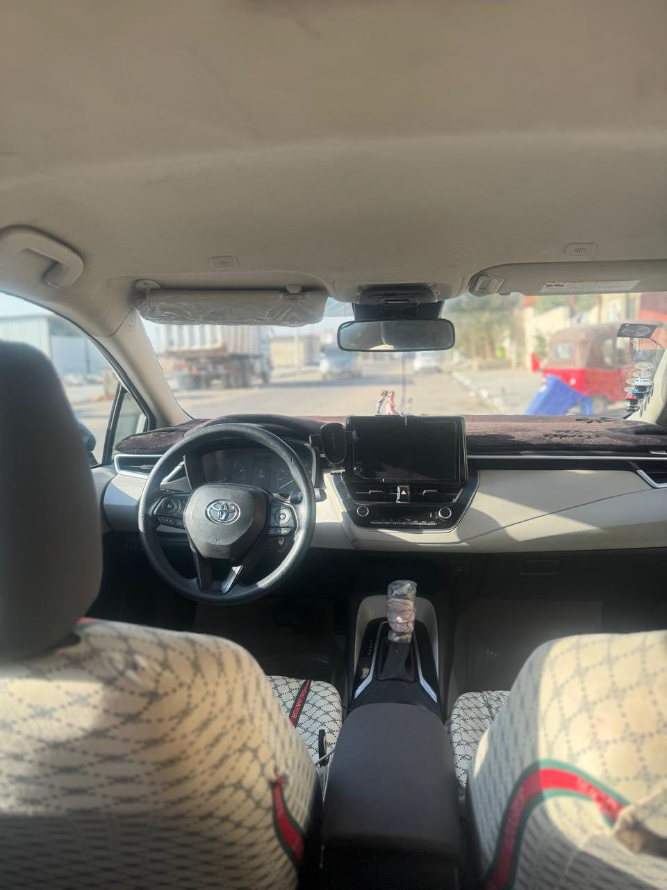 سلام عليكم كورله وارد امريكي سياره حلوه ونضيفه ***********        مديل 2023 البيع مستعجل عله بيعته  الخاص مقفول  شراي يخابرني
