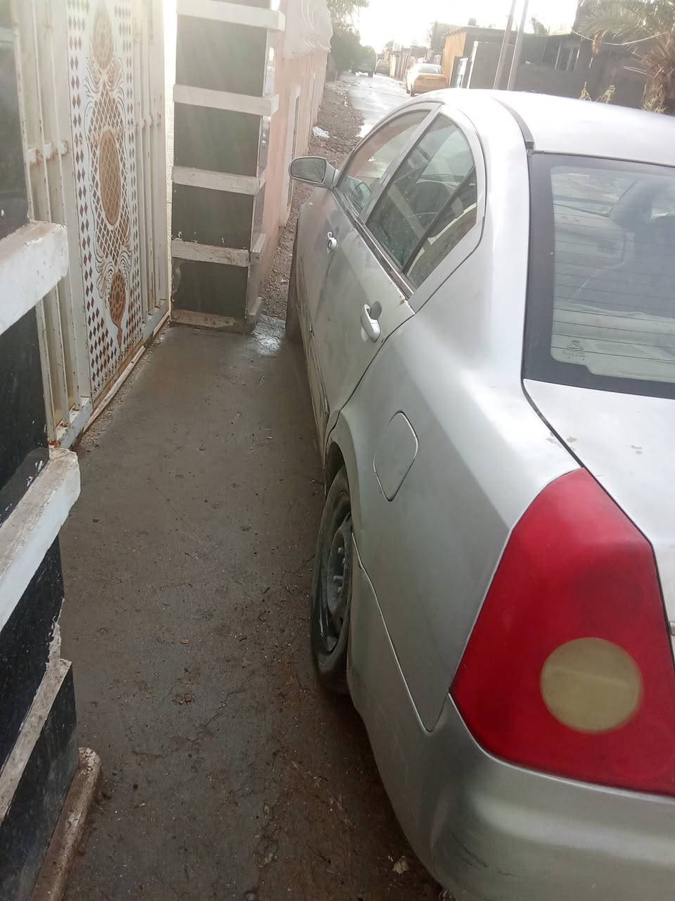 السلام عليكم للبيع شيري اي فايف كايمه دخن بسمي رقم انكلزي هزه جديده تبريد شغال سعر 30وبيهه مجال 
***********
