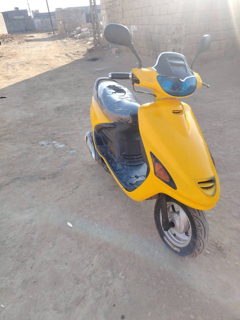 السلام عليكم شباب دراجه فراشه للبيع سلف وهند شغاله مكاني ميسان ناحيه السلام سعر350 وبيها مجال  ***********
