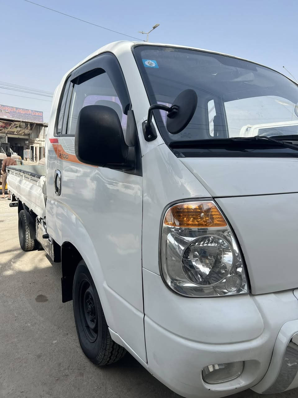 كيا حمل موديل 2006   مكينه جديده مفتوح 2700بيه صبغ فقط الدوسات شاصي كير اكسن مكفولات تخم تاير السعر 78ورقه مكاني بغداد المعامل الحسينية موبايل ***********
