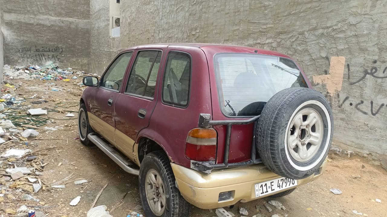 مرخصت الادمن سبورتج كيا 1993بيها نواقص كير ومحرك مكفول مكان بغداد الدوره سعر 33وبيها مجال بسيط 
***********
