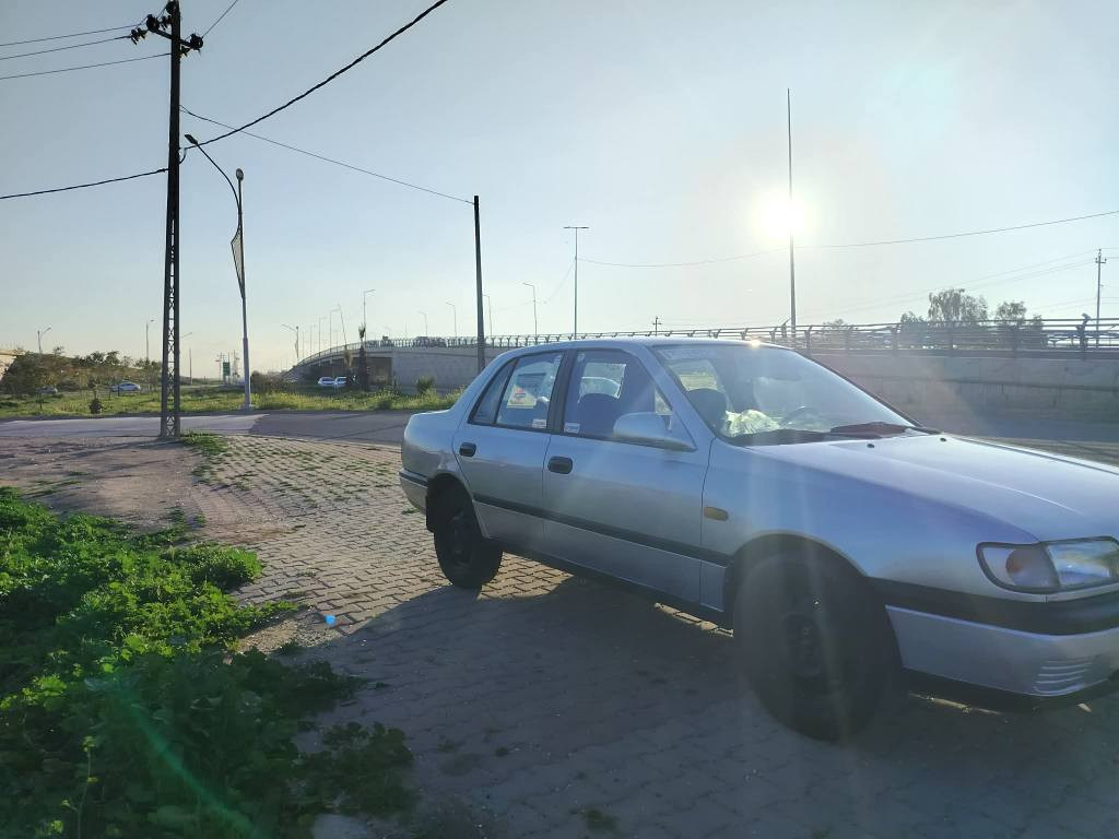 نيسان صني موديل 1994 كير محرك شرط تيارات جديد سنه ويه جديد سعر 47.  *********** كركوك, العراق
