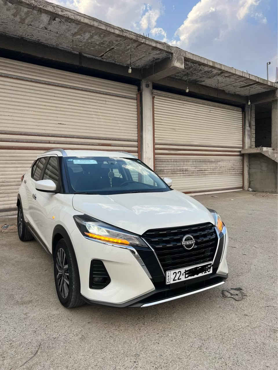 نيسان كيكس ٢٠٢٣ فول ماسه فاته
٣٥هه زار رويشتوه هه موو كياني به شرته سفره سياره كه
برخي بو برخي به شرته 
سعري ١٥٠ وه رقه معامه له يكي كه مي تيدايه
شوين سوران
*********** مرغصور, أربيل
