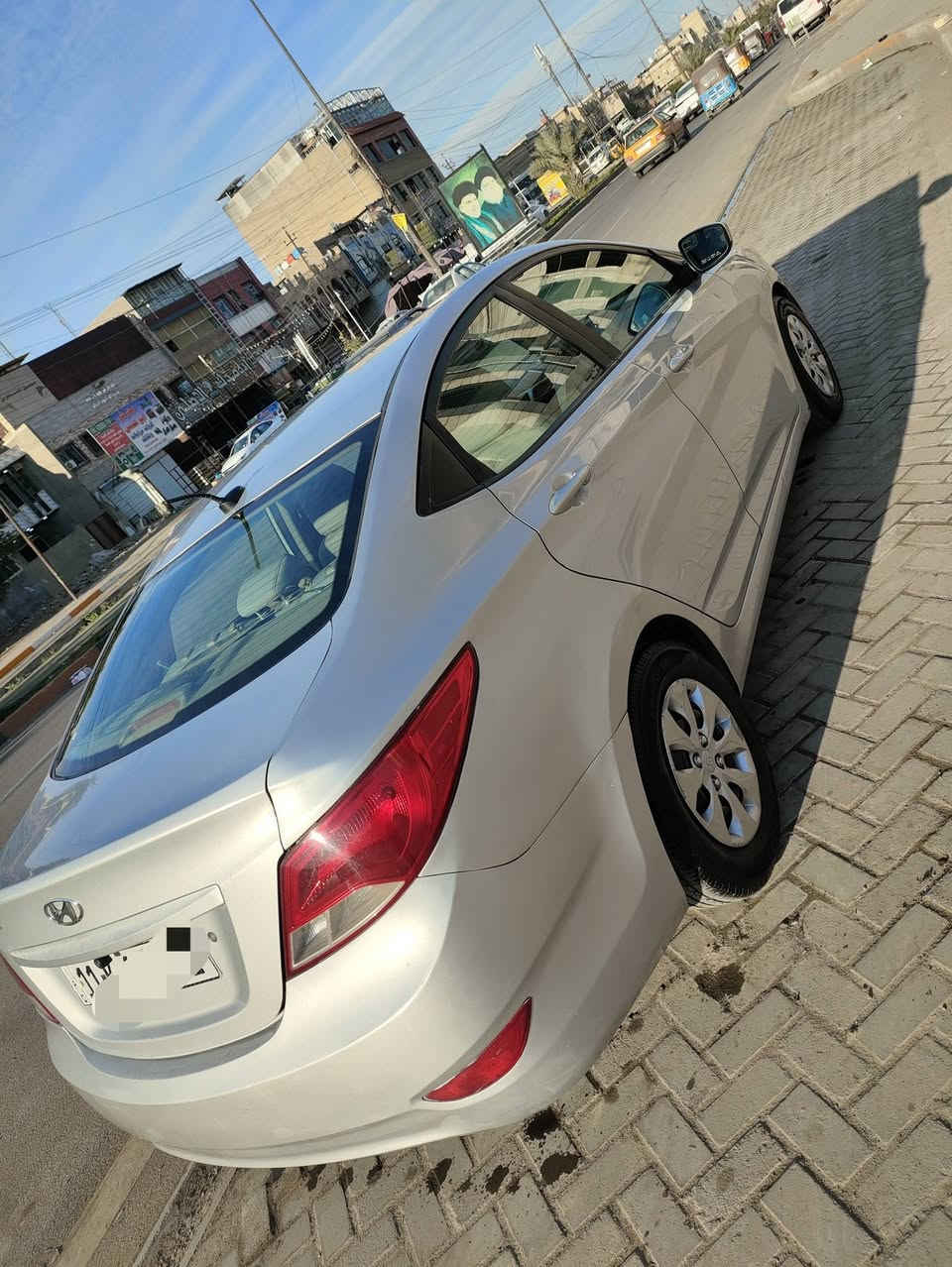 السلام عليكم
اكسنت وارد امريكي موديل 2017 ماشية 109 الف حادث خلفي بدون ايرباك بدون تبديل صبغ قطعتين الجاملغ الخلفي بجم كبس كير ومحرك 1600gdi مكفول
السيارة رقم بغداد الدولي بأسمي تحويل ثاني يوم سنوية لغاية 2029
السعر 103 للأستفسار الأتصال على الرقم ***********
