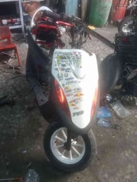 شباب دراجه عدله للبيع تعمير جديد ضفيره جديده شنو لبالك جديد بيه الدراج...