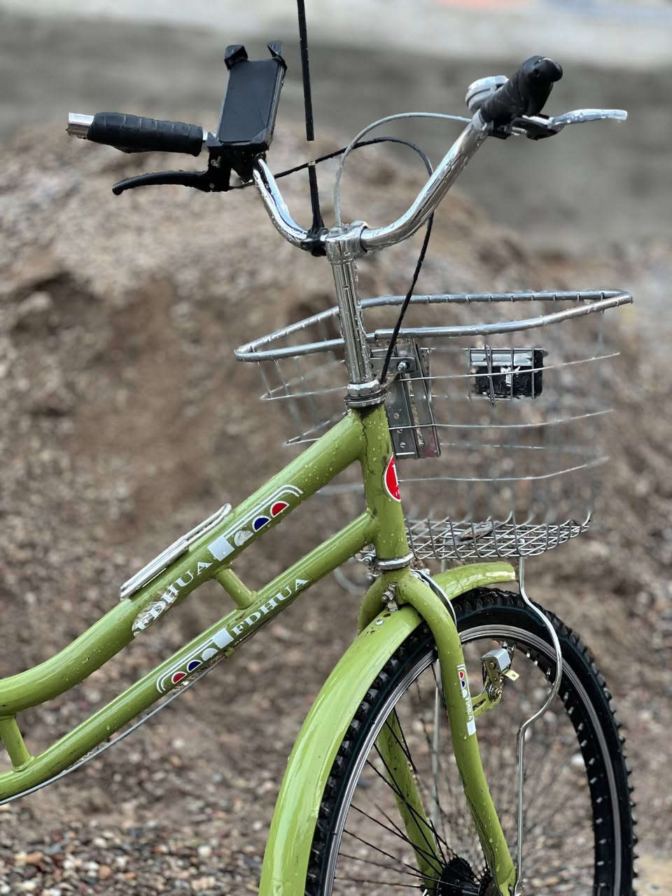 السلام عليكم  يوجد بايسكل  للبيع ما يعوزو  اي شي السعر  100وبي مجال الاستفسار  ***********
