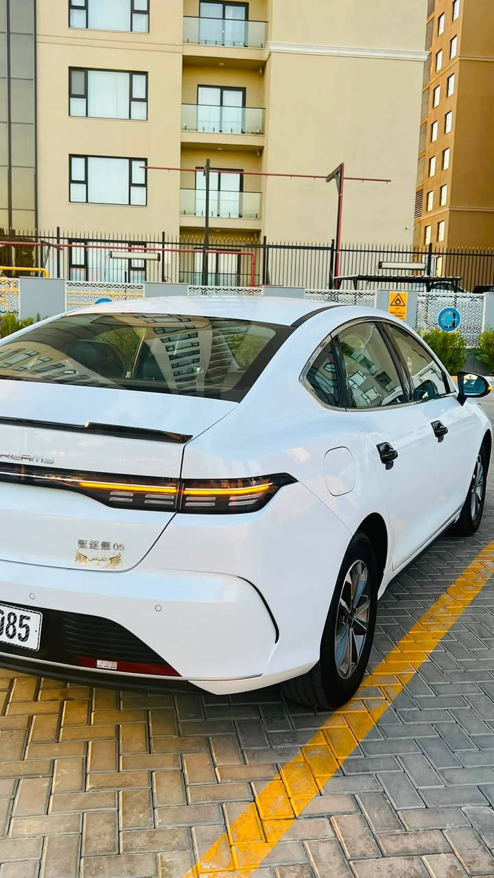 السلام عليكم
دستروير 2025

ماشيه 8 الف الكلي

باسمي تحويل مباشر 

برامج كامله 

شاشة متحركة 

حساس خلفي 

كامرا خلفية 

مثبت سرعة 

كشنات جلد رياضي 

كير ماوس 

لد امامي خلفي 

لايتات زنون 

تشغيل عن بعد 

السعر 19800 وبيها مجال بسيط

العنوان بغداد حي الجهاد 
للتواصل *********** واتساب 
***********
