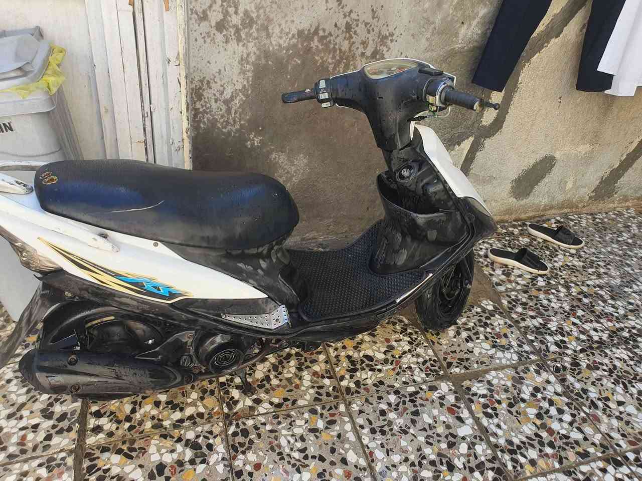 دراجة ماكس عدلة نضيفة جدا العنوان بغداد السعر ٦٠٠الف وبيها مجال ***********
