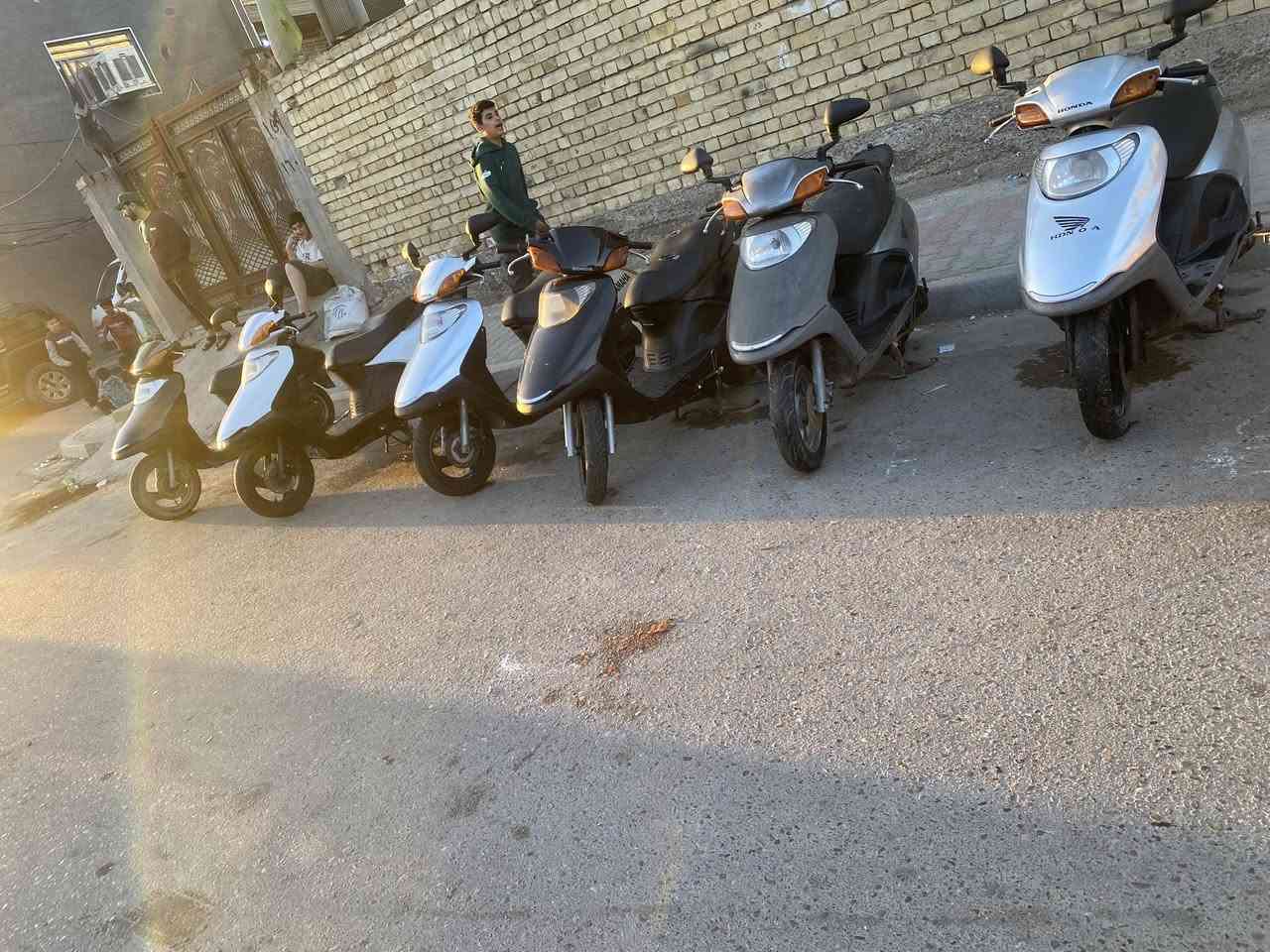 دراجات  ياباني  سبيسي العدد6 بيهن شغالات 3 والباقي طافي ابيع كله طافي كوم حديد ادوات فديو موضحه مرفقه مع صور بغداد البنوك مامتواجد عل فيس فقط تصال***********   وسعر  جدنه مناسب
