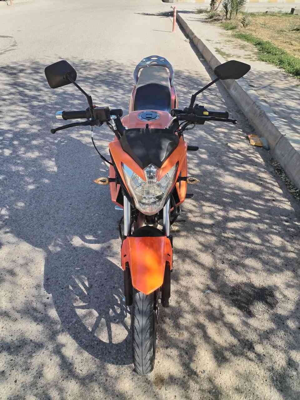 هيومه موديل 2022 بدون أوراق مكاتبه فقط البيع السعر 650 وبيه مجال شراي يتصل مكاني رمادي ***********
