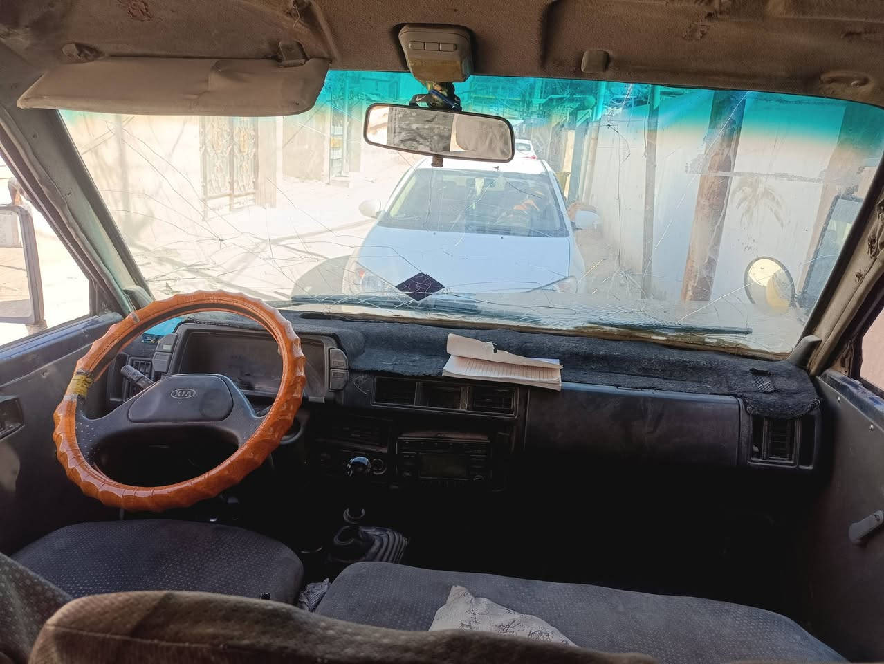 سلام عليكم بستة موديل 95كير مكينه اكسن حدادية كهربائيات كله شغاله رقم نجف راعيها نجف مصفره تخم تاير باتري جديد سلف جديد مشط بور جديد سعر 20ورقه بيه مجال للشراي بيع مستعجل ***********
