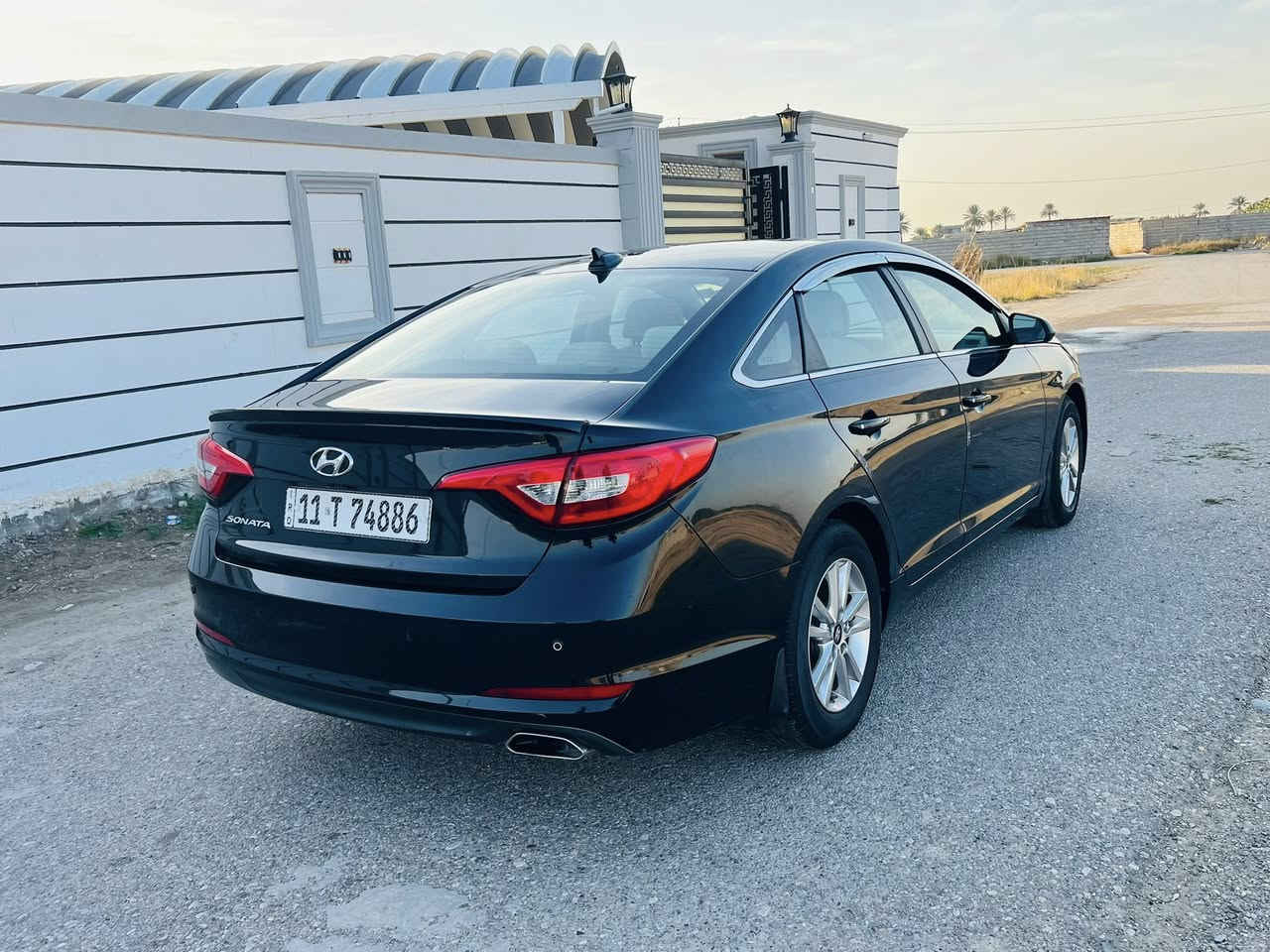 سوناتا 2017 امريكي
مكينه 2400  مكفولة 

كير مكينه مكفول

بدون صبغ و بدون ضربة كلين 

نسبة غرق بسيطة بدون مشاكل

صدر امامي خلفي جديد تخم تاير جديد

سياره كامله وجاهزة بدون نقص 

سونار مرفق مع صور

مواصفات 

تحكمات ستيرن 

كروز سرعه

داخل لونين 

شاشه جبيره تدعم كار بلي 

مكاني ديالى المقداديه 

السعر 123 

***********
