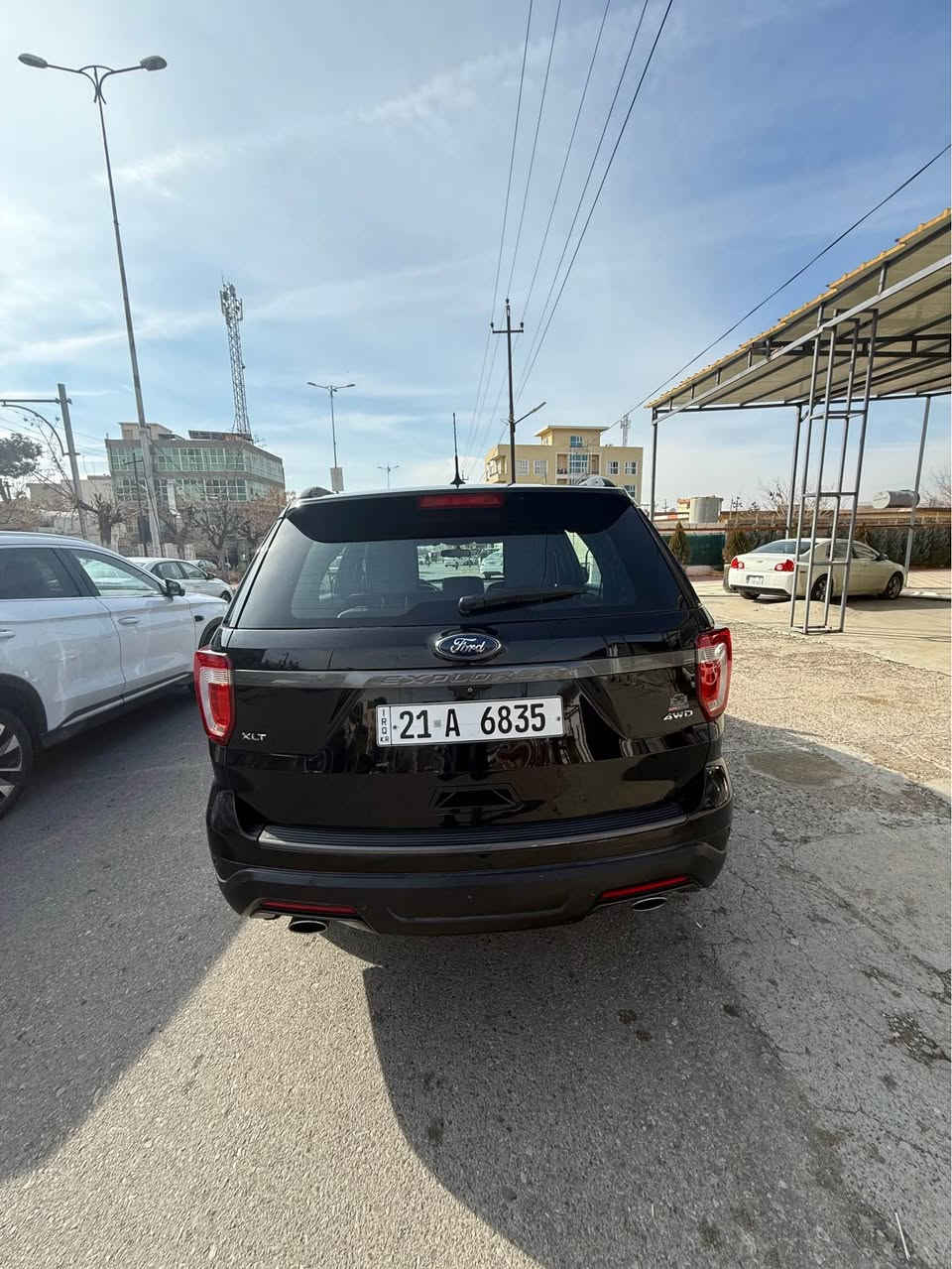 Ford Explorer 2018 XLT

دەبڵ ئەکسل 
ڕادار 
کامێرا 
شەغال 
تڕاکشن
تەحدید سورعە
سێ شاشە 
سێ ڕیز کوشن 
ناو ڕەش
لایت زینۆن و عەدەسە
کوشن هیتەر 
کوشن کارەبای 
سێ مۆدی لێخوڕین 
چوار تایەی تازەی لەسەرە

سەیارەکە فولە و تەنها سڵایت نیە 
گێرو مەکینە و ئەکسلی بەشەرت 
بۆیاخ ـ بۆنیت و چەمەلەخ بەبێ ناوگرتن بەبێ قرچ بستێک دەرگای دواوەی سەکن لەگەڵ بستێک سارد  
هیچ مەسرەفێکی نیە و ماڵی دۆستە 
تەنها84 هەزار مایڵ ڕۆشتوە .
سەنەوی و هەزەی تازەیە تا ٢٠٣١
ئەو ڕەقەمە جوانەشی لەگەڵایە 
نرخ ١60گەڵا مەعامەلەیەکی زۆر کەم السليمانية, العراق


**إذا كنت صاحب هذا الإعلان وتريد حذفه لأي سبب، رجاءا أرسل رسالة إلى الدعم الفني**