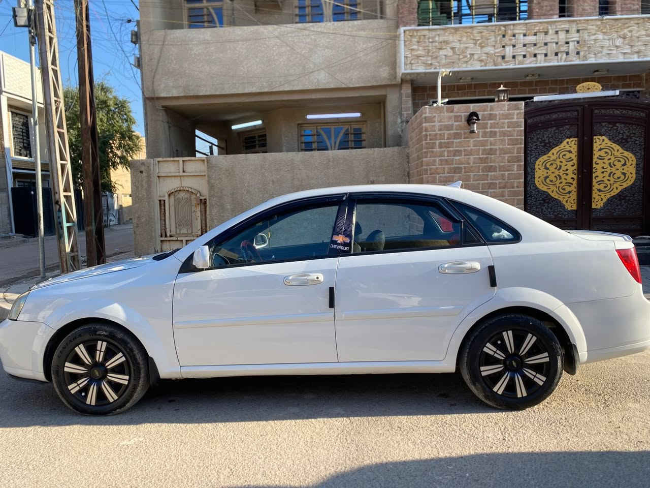 اوبترا موديل 12 خليجي
السياره عليه ادامه كامله ونظيفه وجاهزه ترايك وين ما يعجبك بدون اي صرف

سونر موجود بيه مذكور كل التفاصيل 

مكاني بغداد الشعب 

***********

عارضه ب93$ وبيه مجال بسيط
