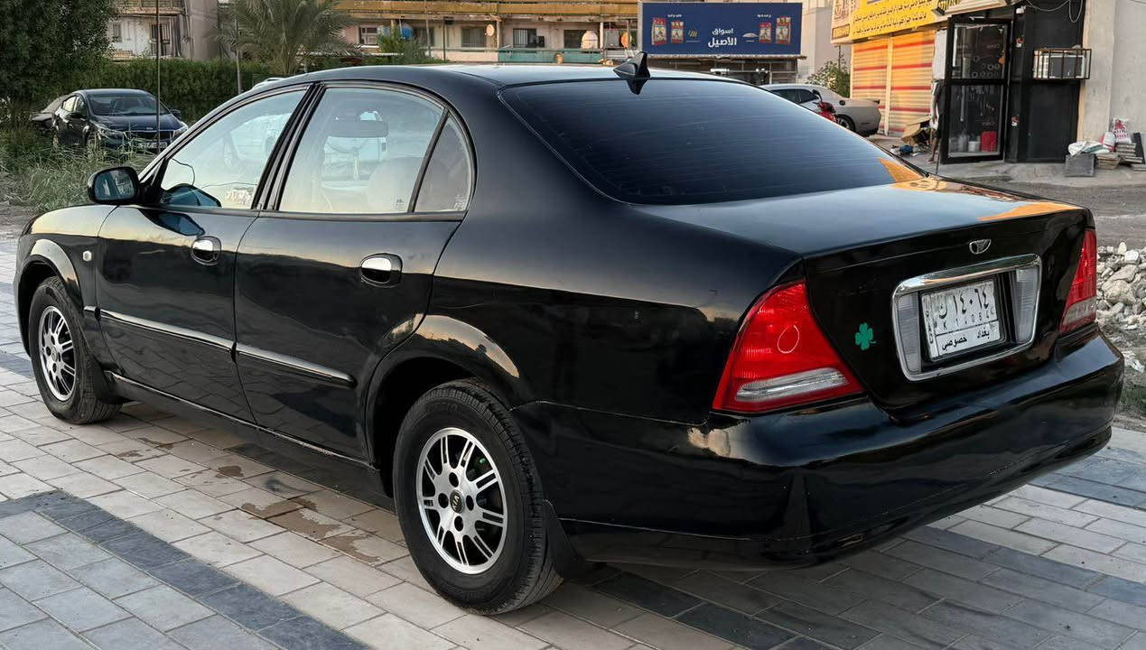 دايو ماكنوز ٢٠٠١
محرك٢٠٠٠كير اوتو 
تبريدثلج صدر جديد
تخم تاير ويل كب جاهزه
سعر٤٧وبيهامجال عنواني 
بغداد*********** بغداد, العراق
