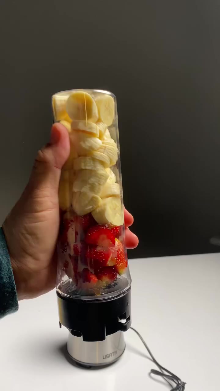 ⚡🥤 خلاط USATA… عصيرك الطازج بضغطة زر!

قدرة 300 واط وسعة 0.53 لتر مثالية للاستخدام اليومي 🍓
تصميم مدمج يناسب أي مطبخ
يجي مع مطارتين للشرب + أدوات تنظيف وحقيبة حمل 🎒

حضّر، اشرب، وانطلق بكل سهولة!
يوجد خدمة توصيل لجميع المحافظات العراق


**إذا كنت صاحب هذا الإعلان وتريد حذفه لأي سبب، رجاءا أرسل رسالة إلى الدعم الفني**