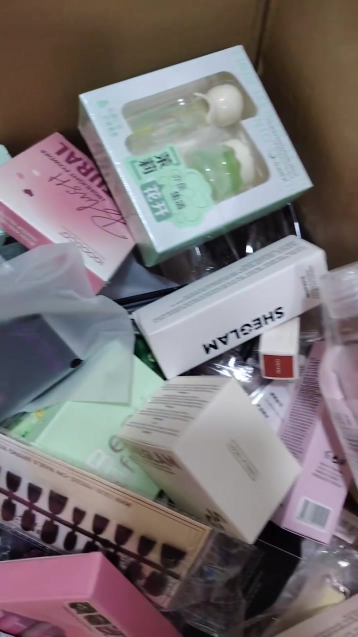 مكياج انواع متوفر عطور إكسسوارات


**إذا كنت صاحب هذا الإعلان وتريد حذفه لأي سبب، رجاءا أرسل رسالة إلى الدعم الفني**