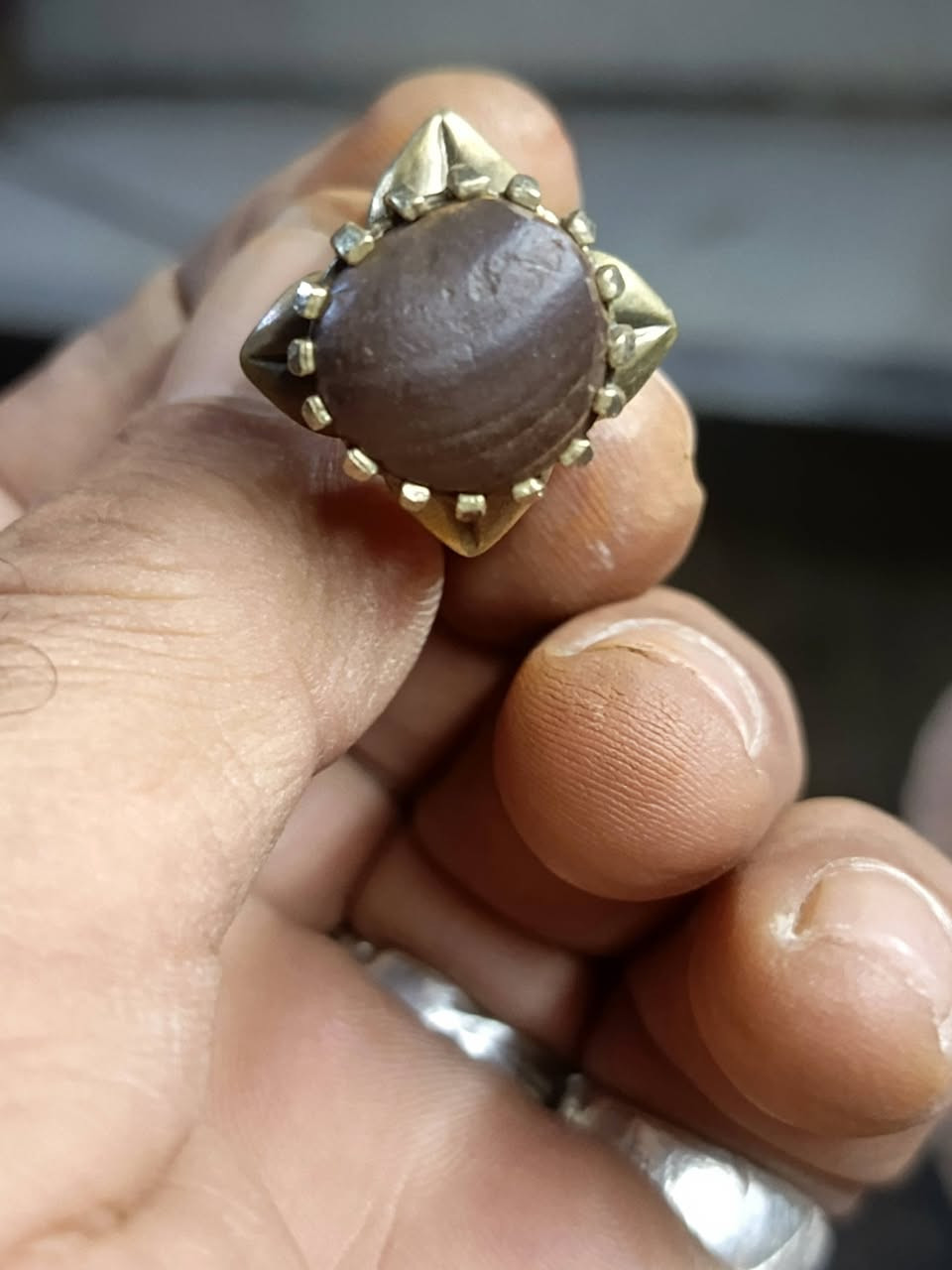 خاتم سبع معادن الاصلي متوج بحجر الهبهاب الخام الاصلي يوجد توصيل


**إذا كنت صاحب هذا الإعلان وتريد حذفه لأي سبب، رجاءا أرسل رسالة إلى الدعم الفني**