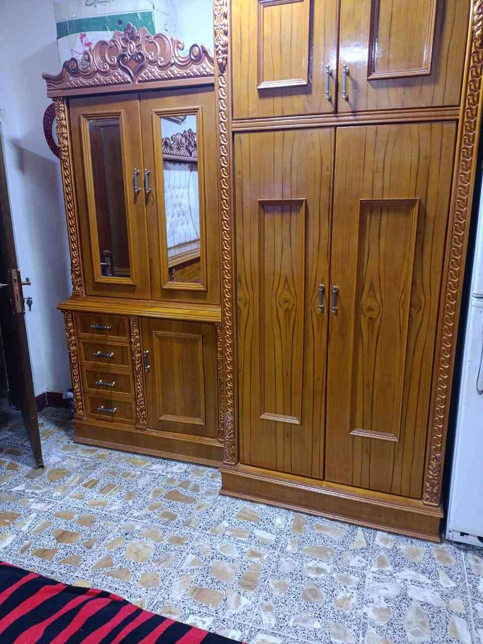 سلام عليكم غرفه لبيع مثل ماشوفون  ب صوره اتصال على ارقام  ***********  /***********
عنوان فلوجه حي العسكري احطاطه
