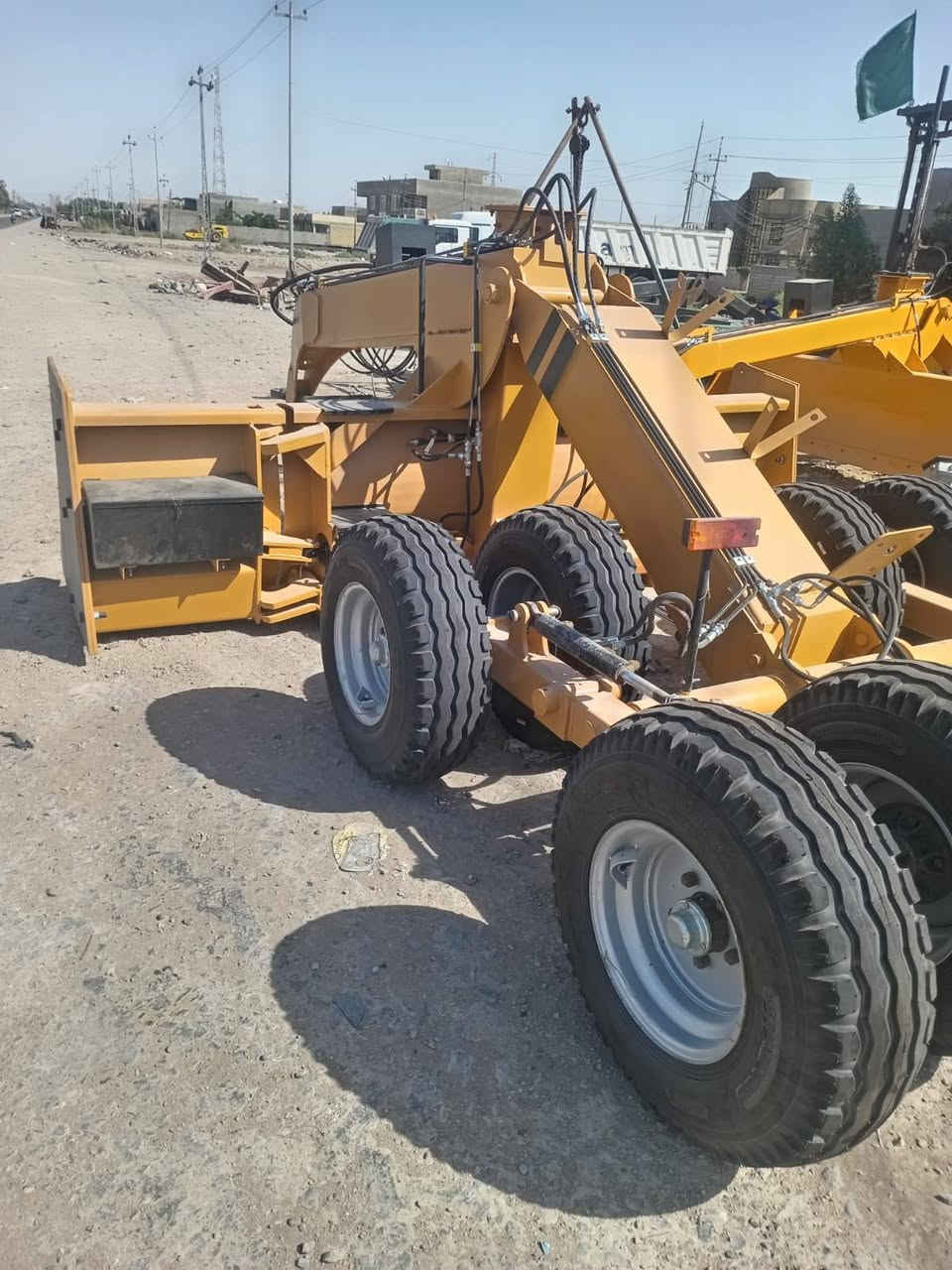 جاهزه للعمل تبريد شغال  مكفوله  مكينه حلوه مال جناي محرك وكير مشروطات مكان واسط  للاستفسار اتصل ***********
فيات حجم 180 منفيس دخول جديد فول عادي بك بالصفحه اكسن بارز تكمه عريضه شاصي حنيه مكينه مع معدلان مشتغل قليل جي بي اس شاشه سوده

جاهزه للعمل تبريد شغال  مكفوله  مكينه حلوه مال جناي محرك وكير مشروطات مكان واسط  للاستفسار اتصل ***********
