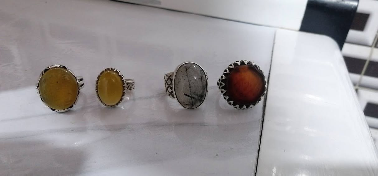 محابس للبيع شرط فضه حجر اصلي بيهن خط واحد ع ٤٠ صغير ع ٢٥ سماوا خاص رقم
***********
