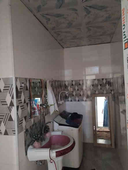 📌 للبيع دونم طابو سند 25 – السنيه / الساده الرحمان (أو نزلة سيد جرس)
🏠 يحتوي على بيت حديث بناء طابوق عكادة – المساحة 200 متر
🚰💡 كافة الخدمات متوفرة (ماء، كهرباء، تبليط واصل للباب)
📍 الموقع مميز وقريب من الخدمات
للاستفسار خاص او الاتصال على الرقم ***********
