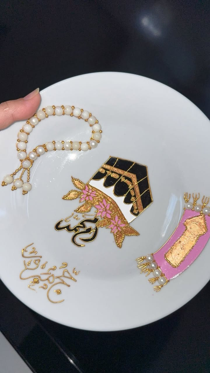 شغلي حسب الطلب 🫶🏻


**إذا كنت صاحب هذا الإعلان وتريد حذفه لأي سبب، رجاءا أرسل رسالة إلى الدعم الفني**