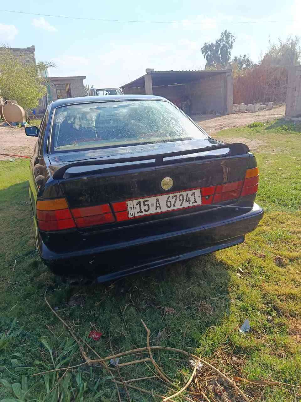 سلام عليكم للبيع بي ام مفتوح جاهزه نضيفه حيل نقصه بطاين الوره مكان بغداد للاستفسار تخم تاير جديد سعر 38 وبيه مجال للاستفسار ***********
