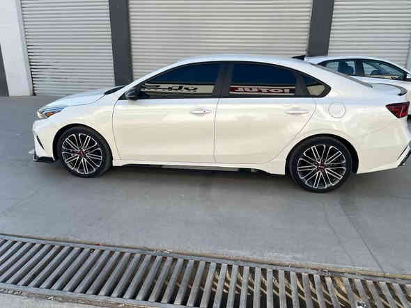 من رخصت ابو الكروب  كيا فورتي موديل24 قطعتين تبريد شفتات بل ستيرن 1600 تيربو ضررها حافت البوند و جاملغ شرط بلا دواخل جديده بمعنى الكلمه بل طبيعيه احلى من صوره هاذا رقمي ما اجاوب خاص ‏‪0751 116 3142‬‏ اخوكم مكلف بل نشر
