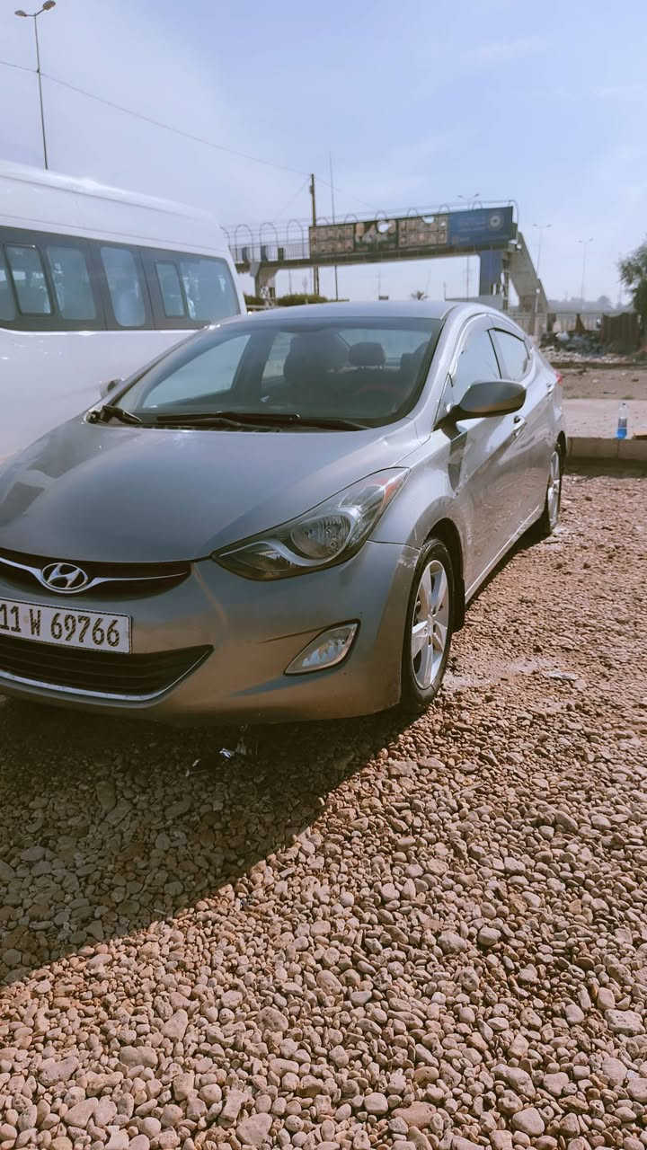 سلام عليكم لانتره للبيع مديل 13امريكي كير مكينه مكفوله اوسونار مصور جنطه وبنيد صبغ تحويل مباشر السعر 115وبيه مجال ***********
