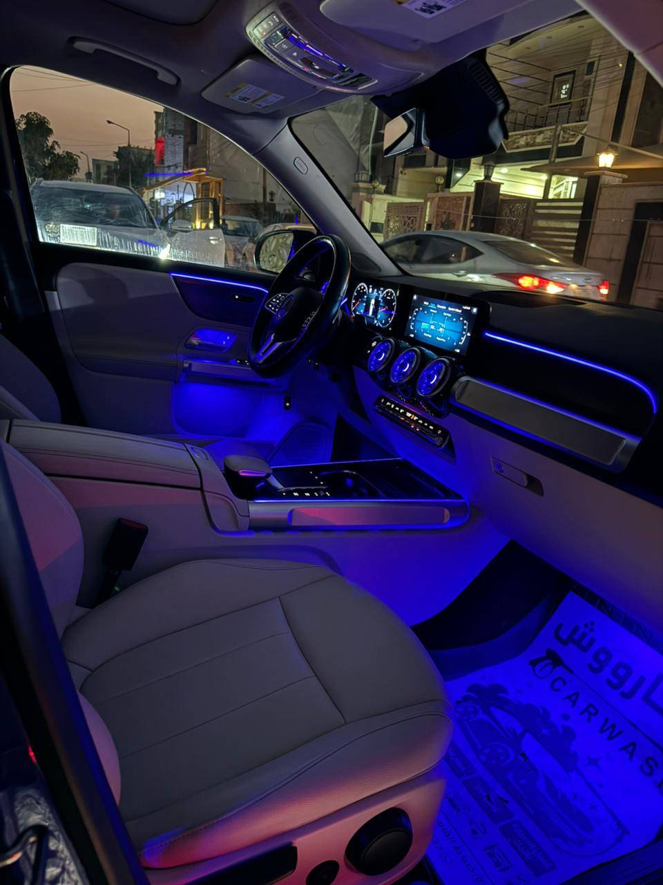 مارسدس عائلية تخبل بسعر #سنتافية عزل وسرعة وعالية شمنتظر؟؟؟؟؟؟؟ 

مرسيدس GLB 250 Model 2022

فول موصفات للبيع

وارد امريكي

المسافه المقطوعه /:- 50الف ميل

التفاصيل والمواصفات /:-

بانوراما عل طول السقف

السياره

رادار امامي مانع التصادم  يظهر التحذير في وسط الشاشه الامامي عند اقترابك من اي سياره بصوره مفاجئه
رادار الجانبي في المرايات الجانبيه

رادار  خلفي ياخذ بريك عند الرجوع وعدم الانتباه 
الدشبول الجديد والشاشه دشبول الاماميه متغيره بيه عده اختيارات تكدر تغير شكله حسب نوع القياده الي تختارها

صندوق خلفي كهرباء دكمه 
قيادة رياضيه 
قياده اقتصاديه 
قياده المريحه 
اضائه داخليه في الدشبول64 لون متغير  في الابواب والدشبول اختيارات عديده للالوان 
كامرات محيطيه  360  درجة. عدد 4
 امامي وجانبي عل كل مراية وخلفيه وطبعا تظهر بل الشاشه الوسط 
حساسات محيطيه 360 درجه  عل كامل زوايا السياره اي اقتراب مركبه اوشخص راح تنبهك 
نظام ال ECO خاصه في الازدحامات والترفيك لايت  
كشن السائق والسكن هيتر ثلاث درجات
طبعا الستيرن كله لمس كل الاوامر الي بل سياره الاختيارات لمس 
انظمة قياده اقتصادي ومريح ورياضي ورياضي + وفردي 
شاشه وسطيه مع كافه الاوامر والخيارات لسياره 
سايد بيرك كهرباء دكمه 
كير رياضي شفتات بل استيرن 
عدسات الاماميه لمرسيدس الشكل الجديد
نظام صوت بل السياره Burmester
كاعيات الشركة بلادي وياها 
محرك سياره 2000 تيربو 
وبعد بيها هواي مواصفات معروفه بالمارسيدس 
حادث سياره جنطه وجاملغ خلفي يعني قطعتين صبغ وشي بسيط بارد /

 العنوان اربيل..

#السعر_الطلب_في_التعليقات 

***********
