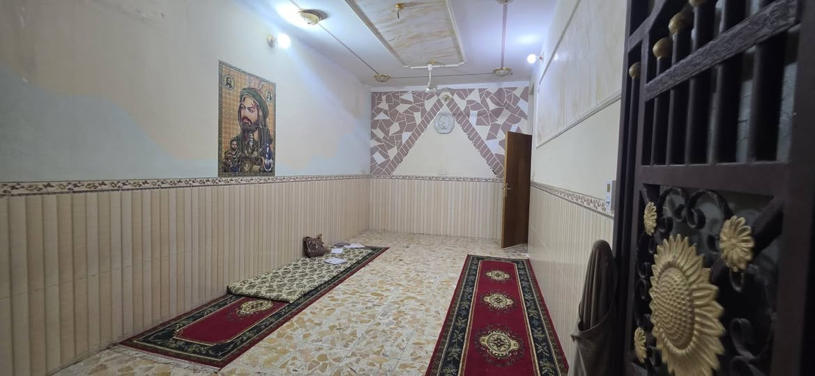 🏠 دار للبيع طابو صرف طابقين مساحة 150 واجهية 10 نزال 15
📍الموقع الحولي رابع دار عن الحولي قريب جدآ عن الشارع الرئيسي 
شارع 15 يحتوي على 3 غرف نوم استقبال صالة مطبخ مجمع صحيات البناء صب كونكريت مسلح طابوق 
للاستفسار مراجعة مكتب عالم العقار في الجمعية مقابل الإطفاء او الاتصال
***********
***********
 #عندك_عقار_للبيع_فقط_راسلنا_اواتصل_وات_ساب
